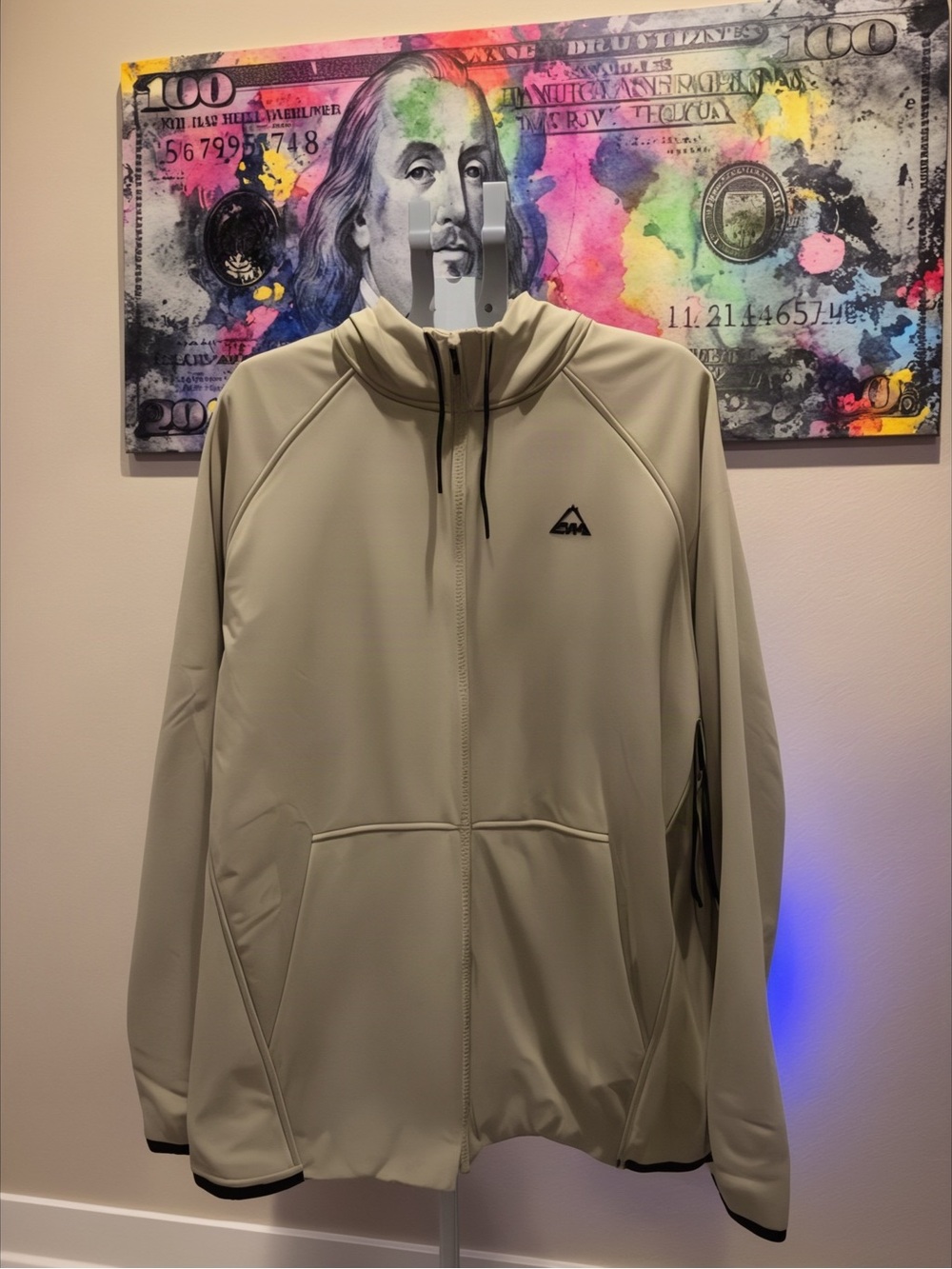 Burton Men’s Full‑Zip Hooded Jacket in Light Beige